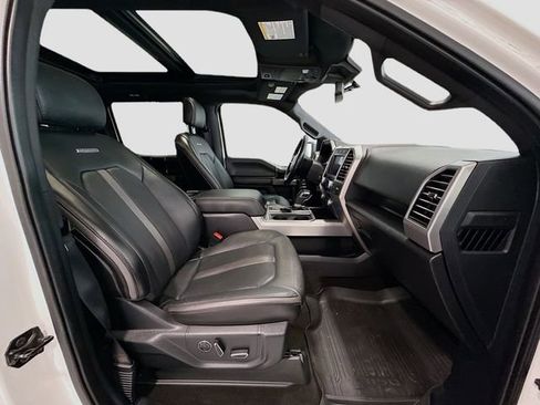 Used 2019 Ford F150 Platinum w/ Equipment Group 701A Luxury image 24