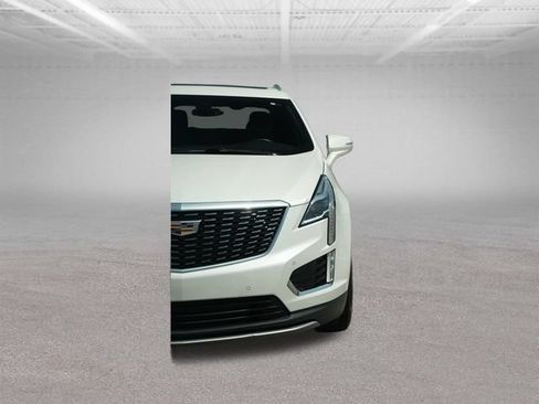Used 2020 Cadillac XT5 Premium Luxury AWD/4WD image 44