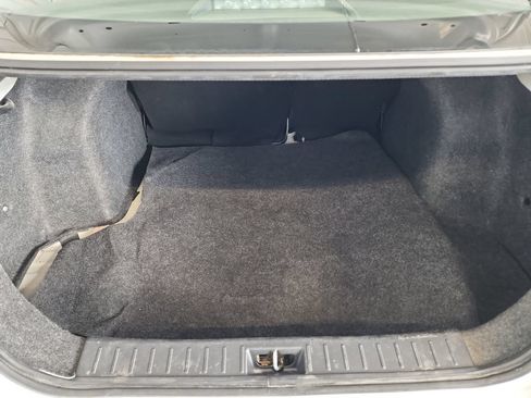 Used 2022 Nissan Versa S FWD image 41