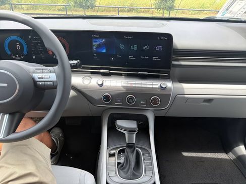 New 2026 Hyundai Kona SE FWD image 23