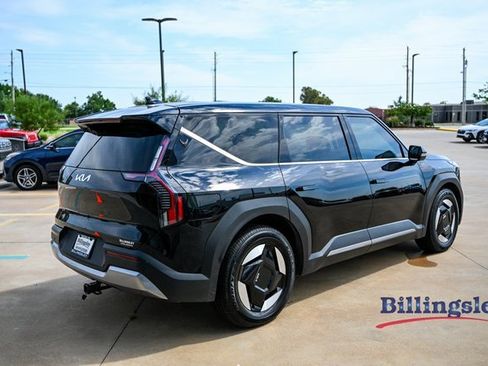 Used 2024 Kia EV9 Light Long Range image 5