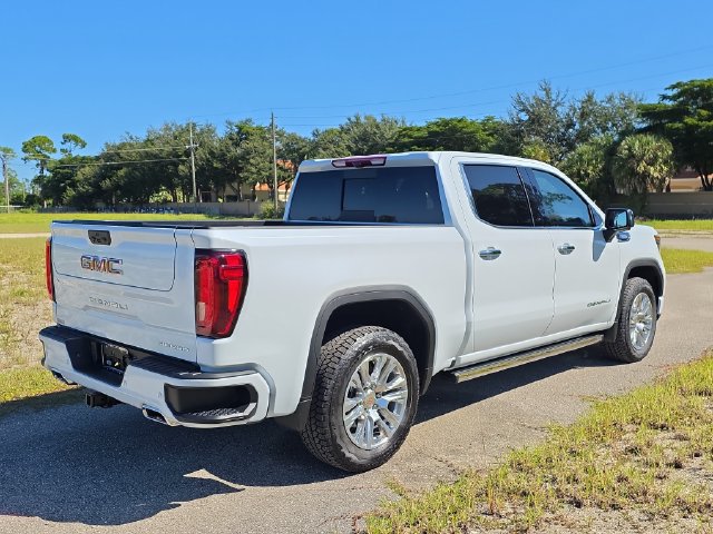 New 2026 GMC Sierra 1500 Denali w/ Technology Package AWD/4WD image 5