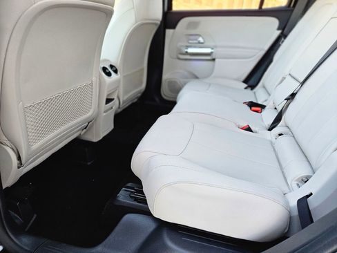 New 2026 Mercedes-Benz GLB 250 4MATIC image 13