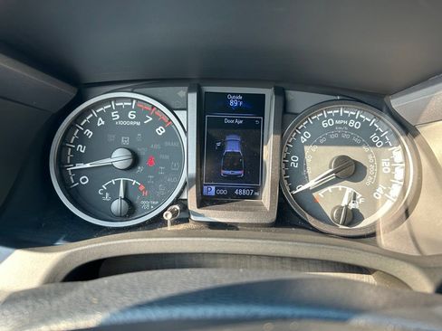 Used 2020 Toyota Tacoma TRD Pro AWD/4WD image 16