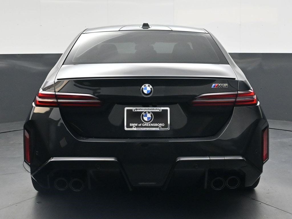 Used 2026 BMW M5 w/ Executive Package AWD/4WD image 5