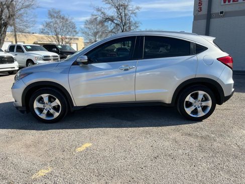 Used 2016 Honda HR-V EX-L image 4