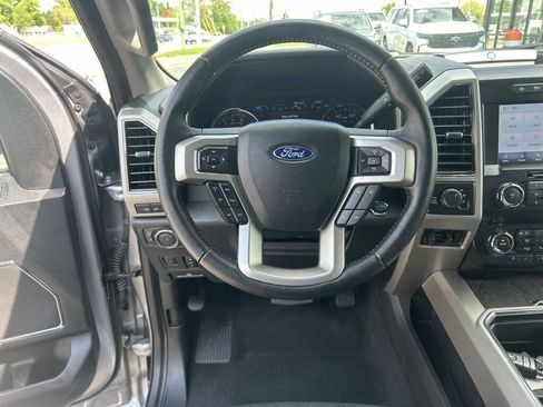 Used 2021 Ford F250 Lariat w/ Lariat Ultimate Package AWD/4WD image 20