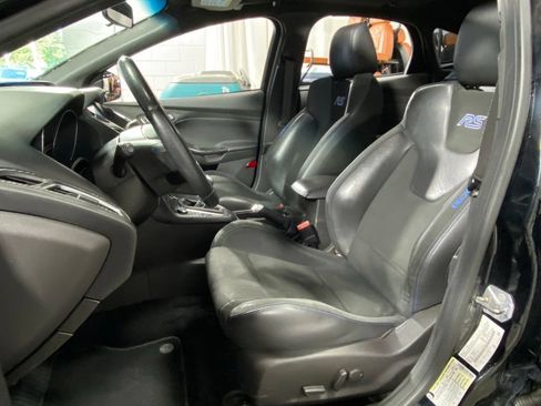 Used 2017 Ford Focus RS AWD/4WD image 18