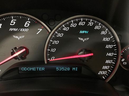 Used 2008 Chevrolet Corvette Convertible w/ Preferred Equipment Group RWD image 25