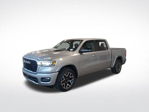Used 2025 RAM 1500 Laramie w/ Sport Appearance Package image 10