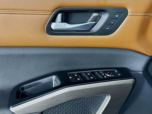 Used 2022 Nissan Pathfinder Platinum w/ Lighting Package (N93) image 20