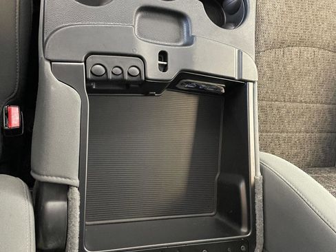 Used 2018 RAM 1500 Big Horn image 41