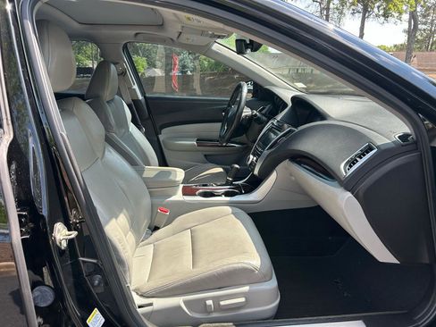 Used 2016 Acura TLX w/ Technology Package FWD image 24