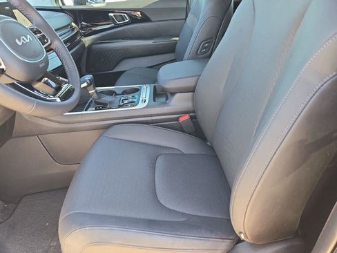 Certified 2026 Kia Carnival SX Prestige image 15
