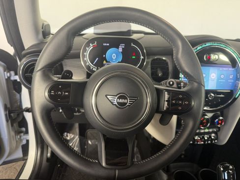 Used 2023 MINI Cooper S FWD image 21