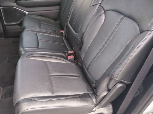 Used 2024 Jeep Wagoneer Series II w/ Flexible Seating Group RWD image 20
