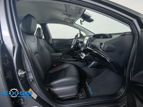 Used 2017 Toyota Prius Prime Premium w/ Carpet Mat Package FWD image 43