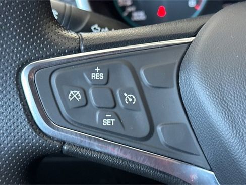 Used 2022 Chevrolet Malibu LT image 37