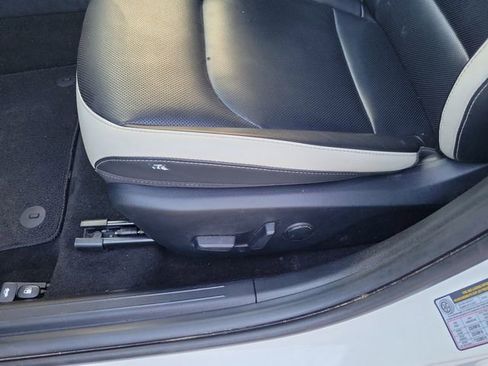 Used 2025 Kia K4 GT-Line w/ GT-Line Premium Package image 13