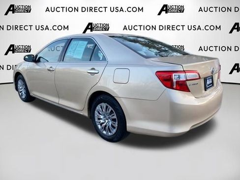 Used 2012 Toyota Camry LE FWD image 21