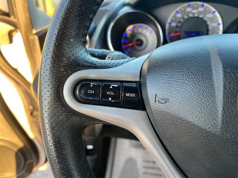 Used 2013 Honda Fit Sport image 20