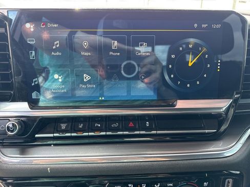 Used 2024 Chevrolet Silverado 2500 High Country w/ High Country Premium Package image 40