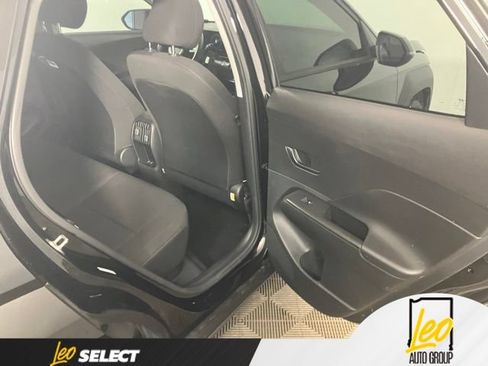 Used 2024 Hyundai Kona SEL w/ Convenience Package FWD image 21