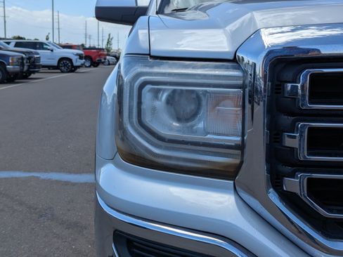 Used 2017 GMC Sierra 1500 SLE w/ Suspension Package, Off-Road AWD/4WD image 41