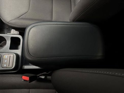 Used 2023 Ford Maverick XL image 19