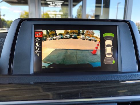 Used 2017 BMW 330e RWD image 24