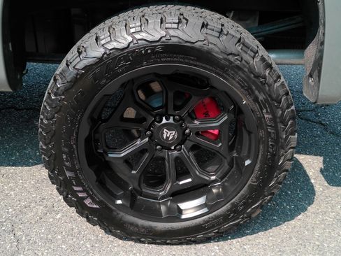 Used 2025 Chevrolet Silverado 1500 RST AWD/4WD image 26