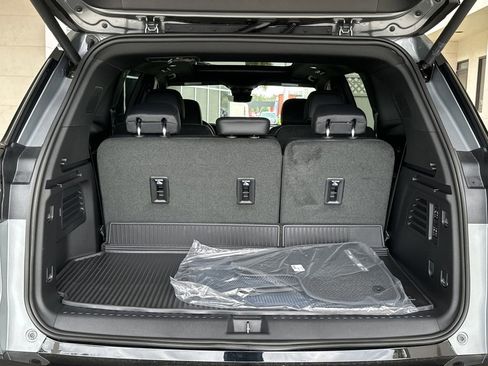 New 2026 GMC Acadia Denali w/ Super Cruise Package image 33