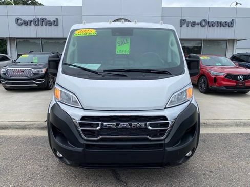 Used 2025 RAM ProMaster 2500 w/ U-Haul Equipment Group FWD image 9