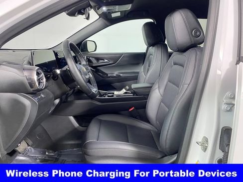 Certified 2026 Chevrolet Equinox LT w/ Convenience Package II AWD/4WD image 12