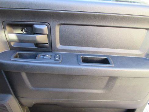 Used 2016 RAM 2500 Tradesman w/ Popular Equipment Group image 19