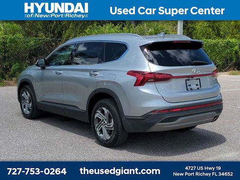 Used 2023 Hyundai Santa Fe SEL FWD image 3