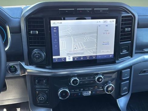 Used 2023 Ford F150 Lariat w/ Trailer Tow Package image 25