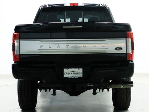 Used 2018 Ford F250 Platinum w/ Platinum Ultimate Package image 7