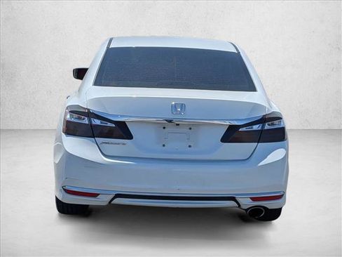 Used 2016 Honda Accord LX image 6