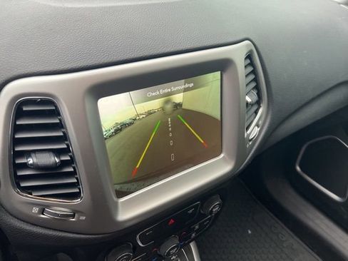 Used 2020 Jeep Compass Sport image 14