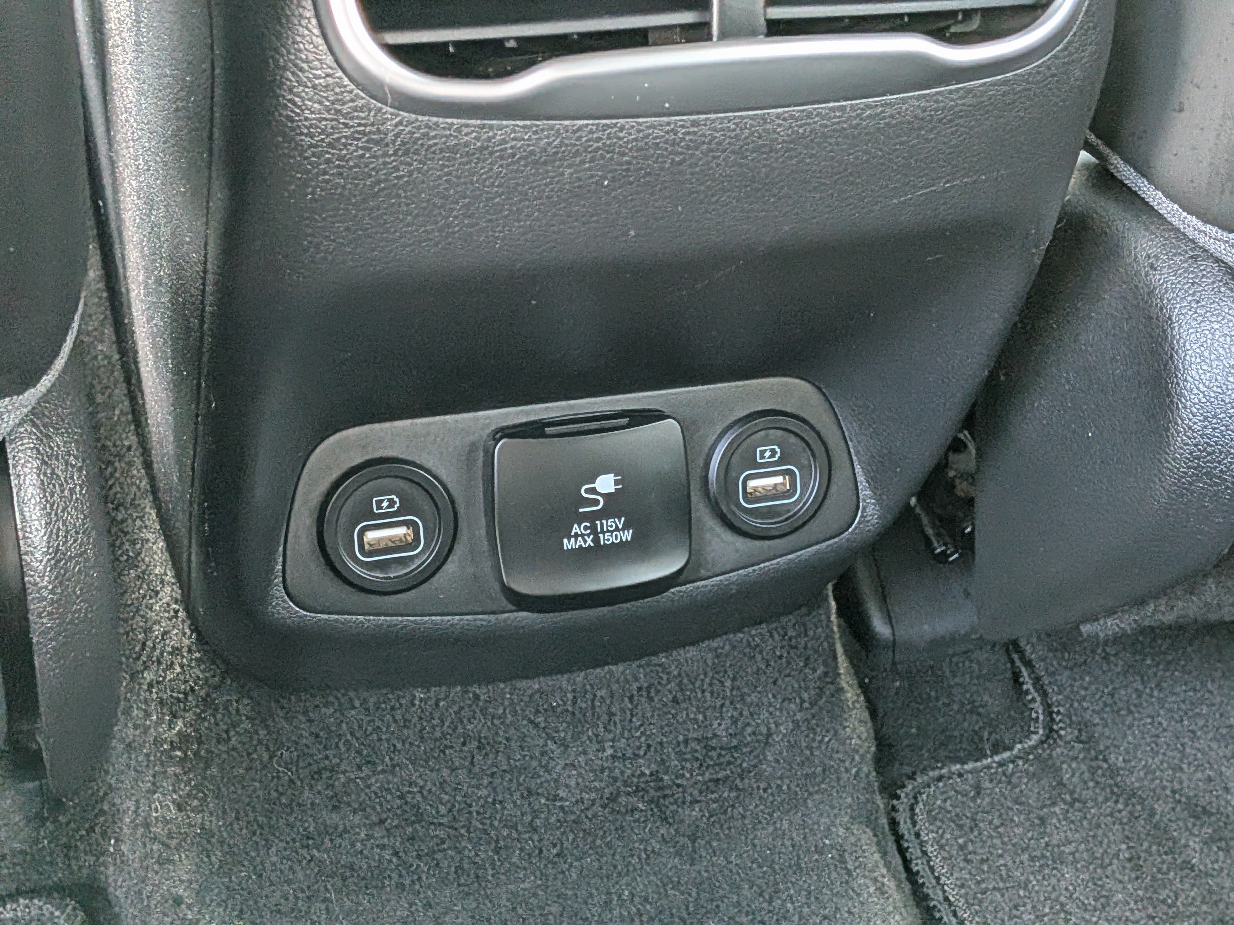 Used 2022 Hyundai Santa Fe Calligraphy FWD image 16