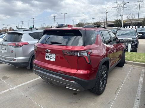 Used 2025 Chevrolet Equinox ACTIV w/ Safety and Technology Package image 3