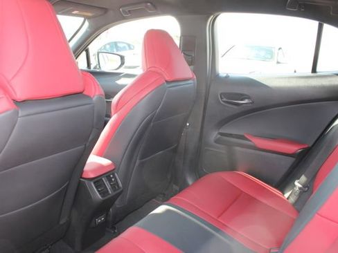 Used 2021 Lexus UX 250h F Sport AWD/4WD image 8