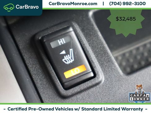 Used 2021 Nissan Titan SV w/ SV Convenience Package AWD/4WD image 33