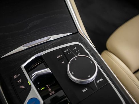 Used 2023 BMW i4 eDrive35 RWD image 32