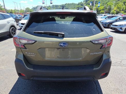 Used 2024 Subaru Outback Premium AWD/4WD image 6