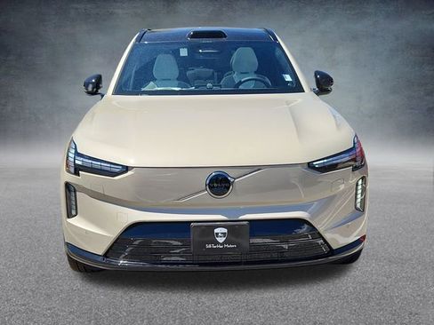 New 2025 Volvo EX90 Ultra image 5
