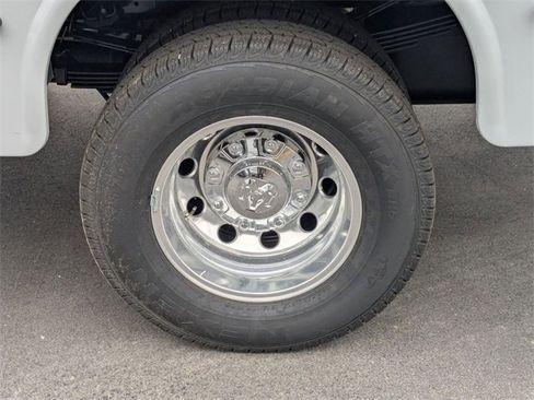 New 2026 RAM 3500 Tradesman image 8
