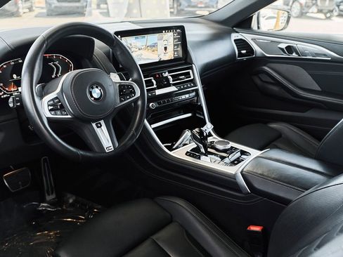 Used 2025 BMW 840i Convertible w/ Comfort Seating Package RWD image 2