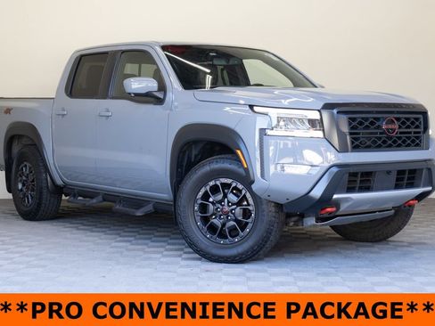 Used 2022 Nissan Frontier PRO-4X w/ Pro-4X Premium Package AWD/4WD image 2